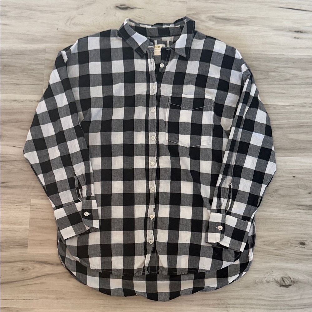 Anthropologie Maeve Black and White Plaid  Shirt women’s size medium